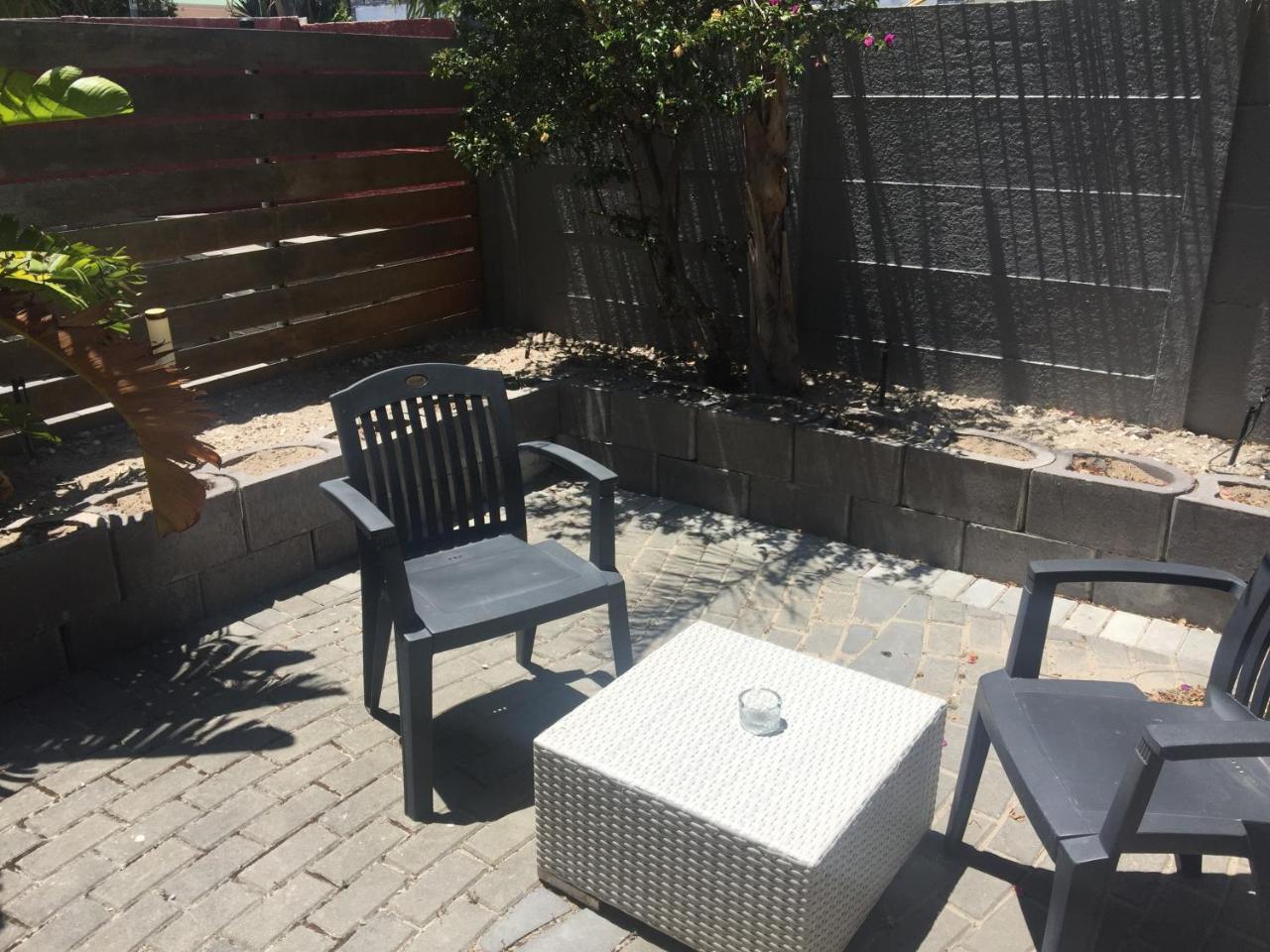 Capetown 4U Guesthouse Bloubergstrand Εξωτερικό φωτογραφία