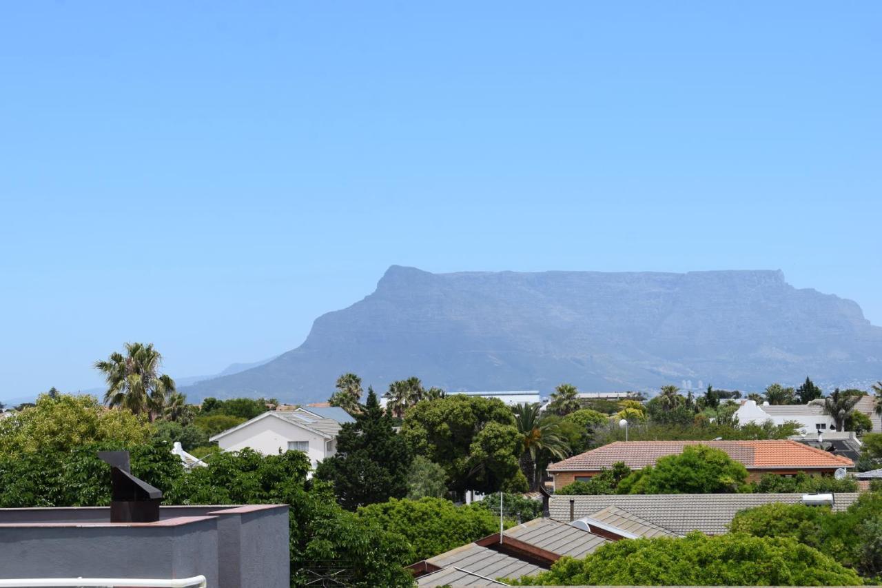 Capetown 4U Guesthouse Bloubergstrand Εξωτερικό φωτογραφία